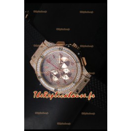 Montre Hublot Big Bang en or rose avec mouvement à quartz sur bracelet noir