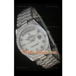 Rolex DayDate Swiss Replica Montre avec Cadran Nacré 
