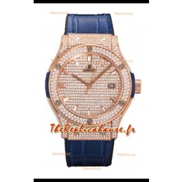 Hublot Classic Fusion Automatique Cadran Pavé Or Rose Diamants Bracelet Bleu 42MM Montre Superclone Replique 