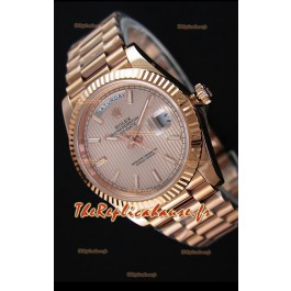 Rolex Day-Date 40MM Montre Suisse avec Cadran texturé en Or Rose Chiffres romains