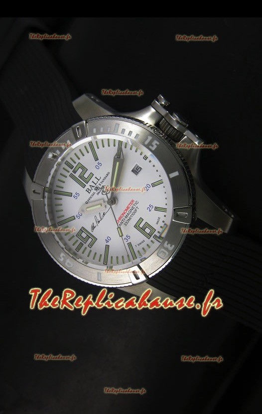 Ball Hydrocarbone Spacemaster automatique avec bracelet en caoutchouc sur cadran blanc - mouvement Citizen original 