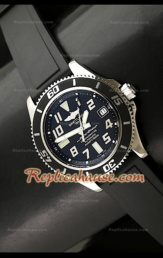 Breitling SuperOcean Swiss Replica Montre avec Cadran Noir