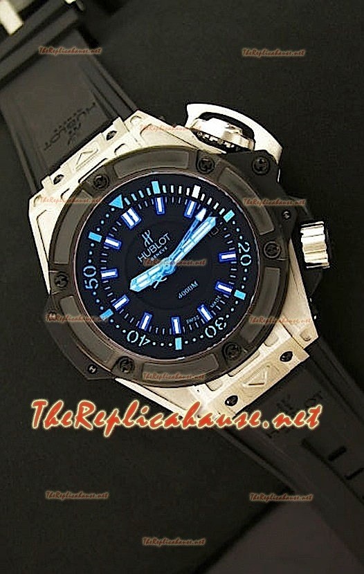 Hublot Big Bang King Power 4000M Montre avec Chiffres des Heures en Bleu