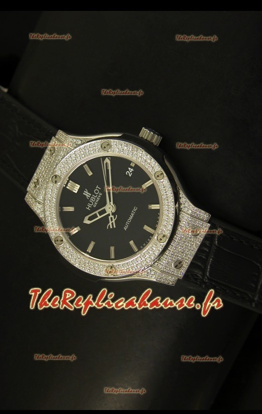 Hublot Classic Fusion avec boîtier 39mm incrusté de diamants 