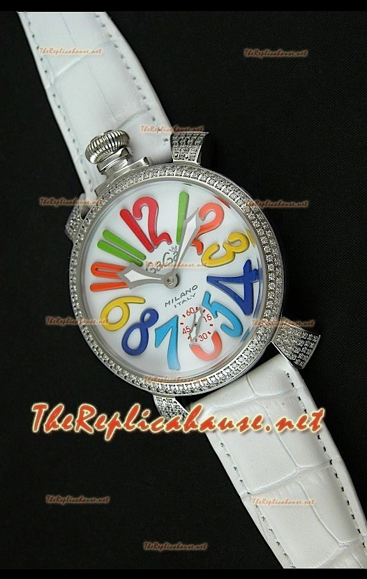 GaGa Milano Manuale Japanese Montre Cadran Blanc Lunette de Diamants