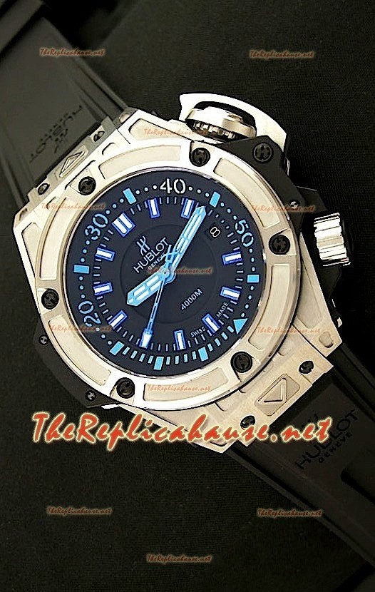 Hublot Big Bang King Power 4000M Montre avec Chiffres des Heures en Bleu
