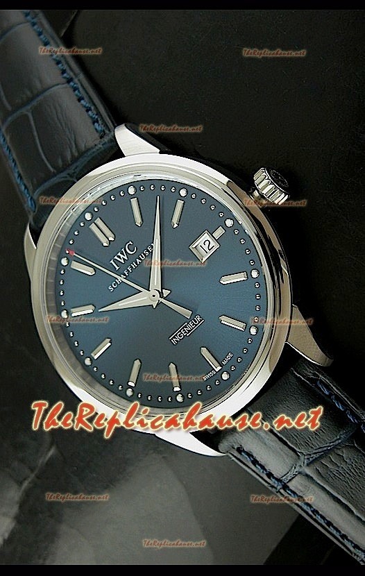 IWC Ingenieur Modified Swiss Replica Montre Cadran Bleu Foncé 
