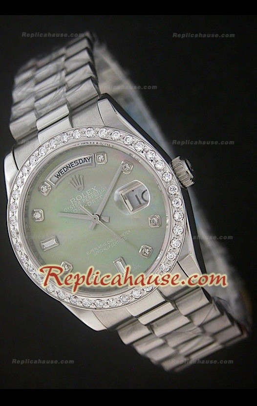 Rolex DayDate Swiss Replica Montre avec Cadran Nacré Vert