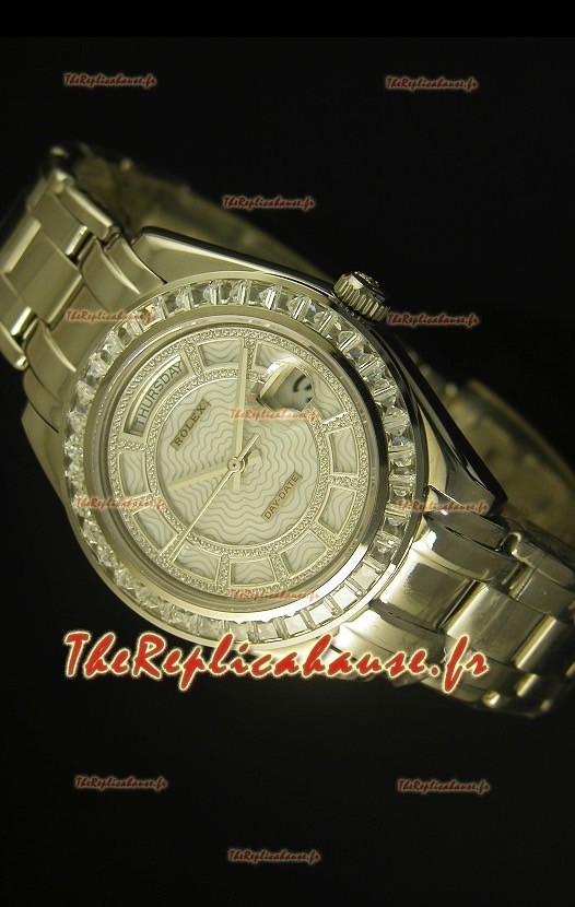 Montre suisse Day Date Rolex avec boîtier en acier inoxydable 
