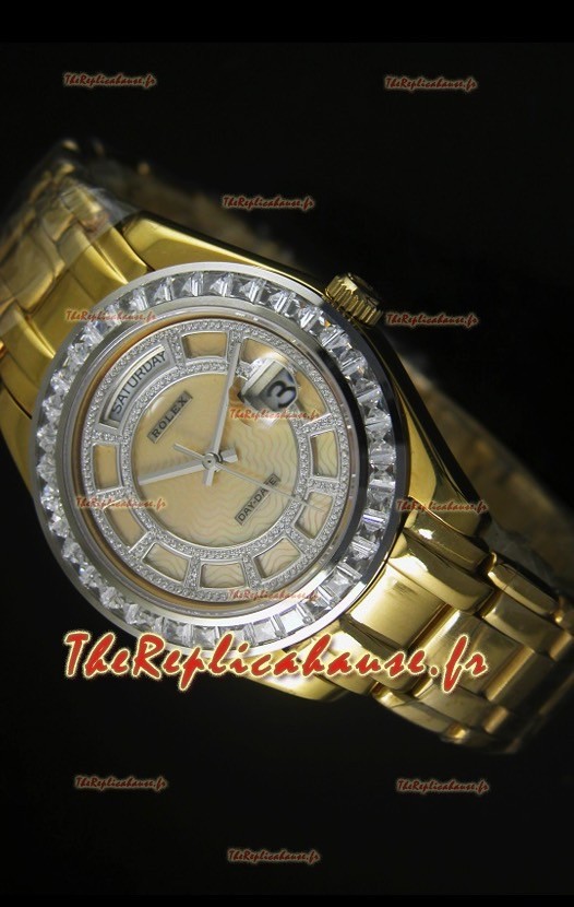 Montre suisse Day Date Rolex avec boîtier or rose