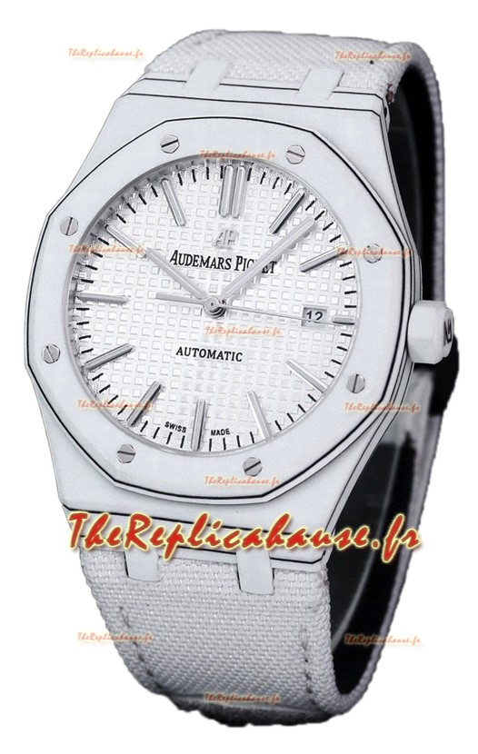 Audemars Piguet Royal Oak Ref.15400 Montre Boîtier Carbone Forgé Cadran Blanc dans réplique 1:1