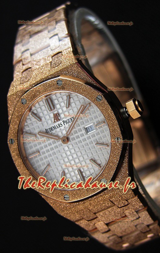 Montre Audemars Piguet Royal Oak Rose Or givré à QUARTZ avec Cadran Blanc Réplique à l’identique 1:1 -33 mm 
