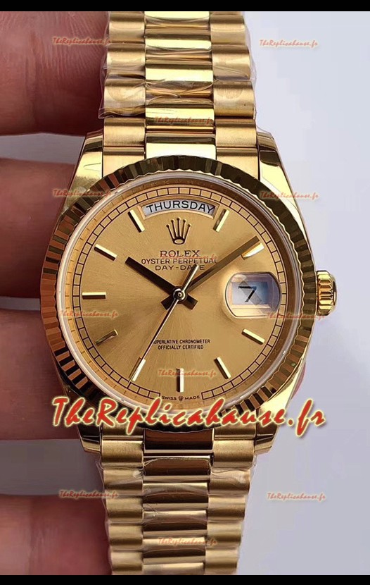 Réplique de montre Rolex Day Date 36MM en or jaune M128238-0045 en cadran or miroir 1:1