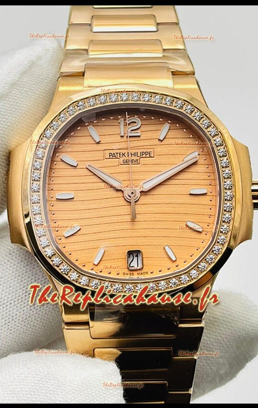 Montre Patek Philippe Nautilus 7118/1200R-010 35MM 1:1 Réplique Suisse Montre cadran blanc 