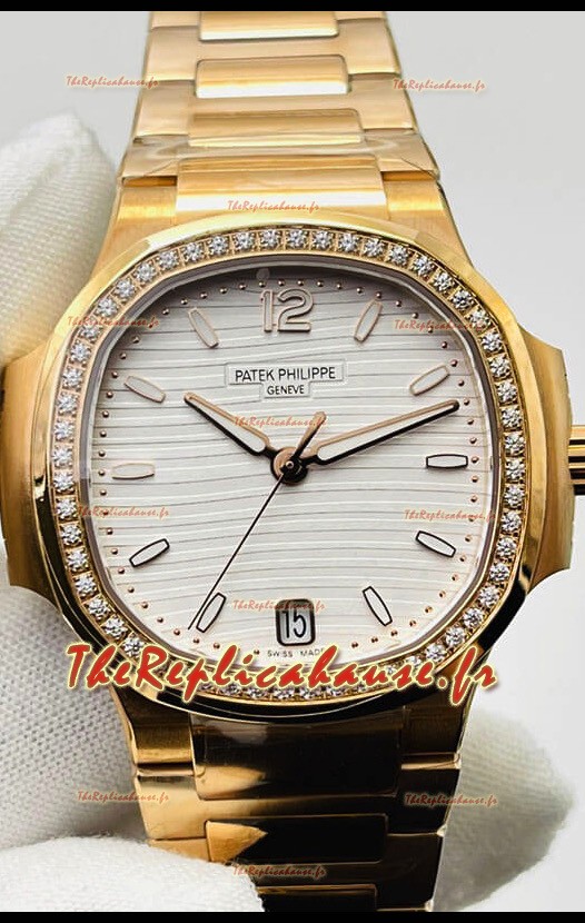Montre Patek Philippe Nautilus 7118/1200R-001 35MM 1:1 Réplique Suisse Montres cadran blanc 