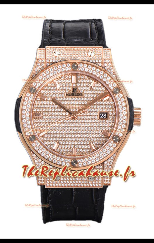 Hublot Classic Fusion Automatique Or Rose Diamants Cadran Pavé Bracelet Noir 42MM Montre réplique Superclone 