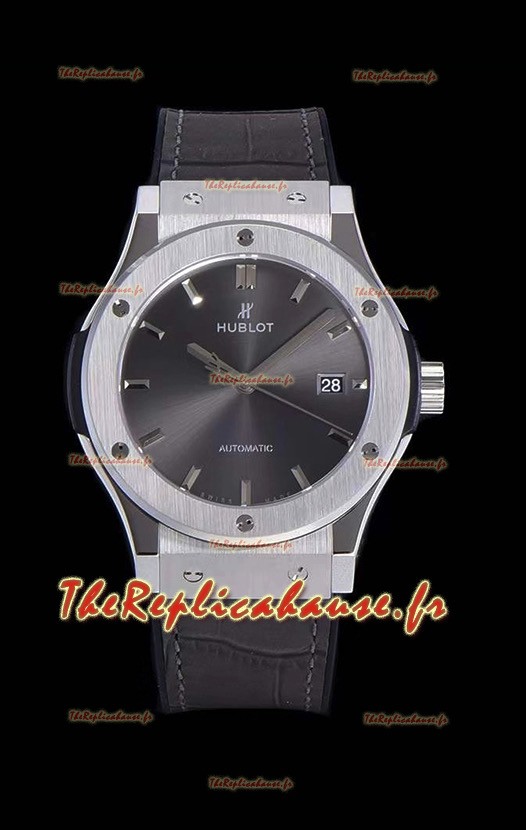 Montre Hublot Classic Fusion 1:1 Réplique Suisse avec boîtier en acier 904L et cadran gris