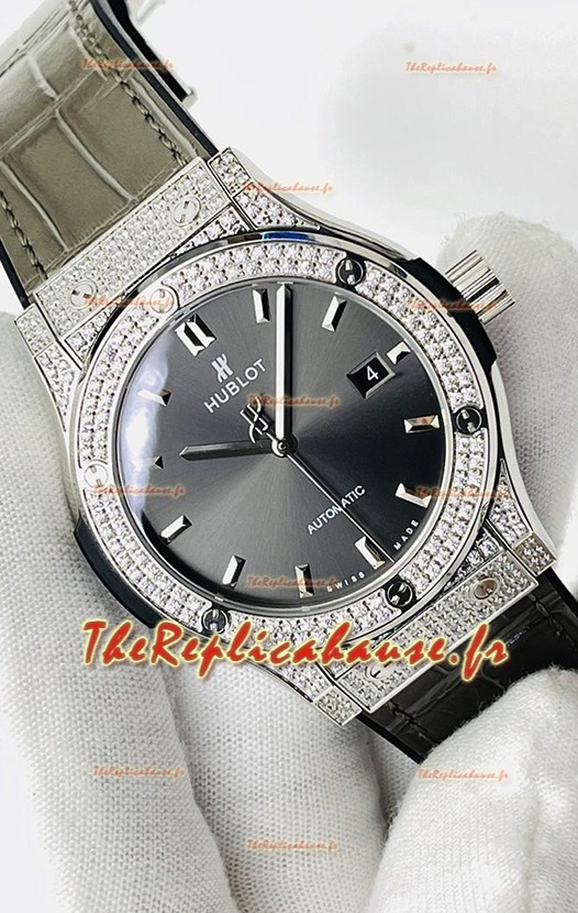 Hublot Classic Fusion Acier Inoxydable Diamants Cadran Gris Réplique Montre Suisse 1:1 Qualité Miroir 
