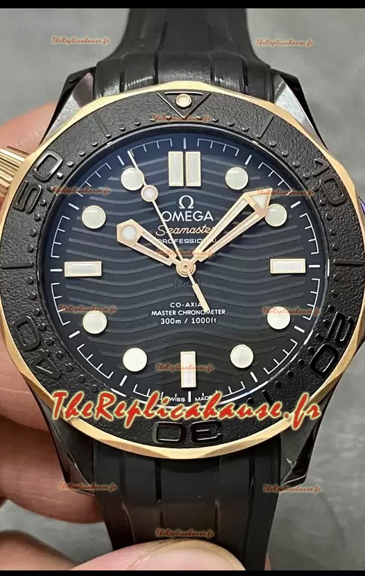 Omega Seamaster 300M Master Chronometer Montre Réplique Suisse miroir 1:1 avec boîtier en céramique