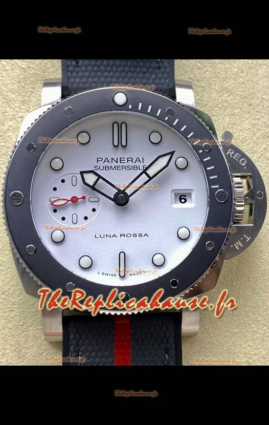 Panerai Super Clone Submersible Luna Rossa PAM01579 1:1 42MM Réplique Montre 1:1 