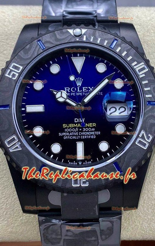 Rolex Submariner DiW Special Edition Montre avec revêtement DLC Lunette carbone Cadran bleu