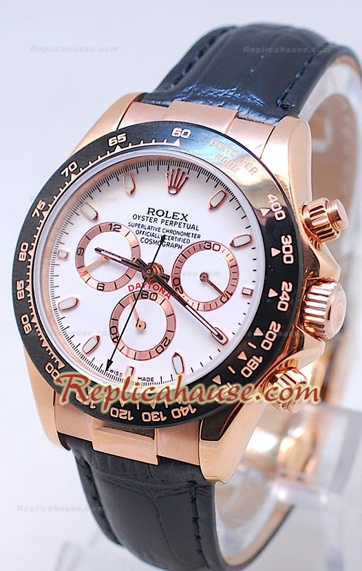 Rolex Daytona Chronograph MonoBloc Cerachrom Bezel Visage Blanc Boîtier Or Rose Bracelet Noir