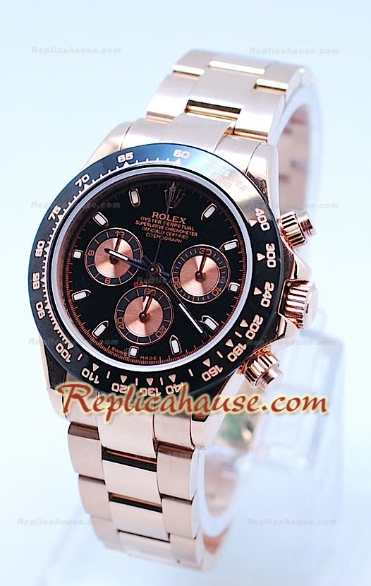 Rolex Daytona Chronograph Lunette MonoBloc Cerachrom Face Noire Corps et Sous Cadrans en Or Rose