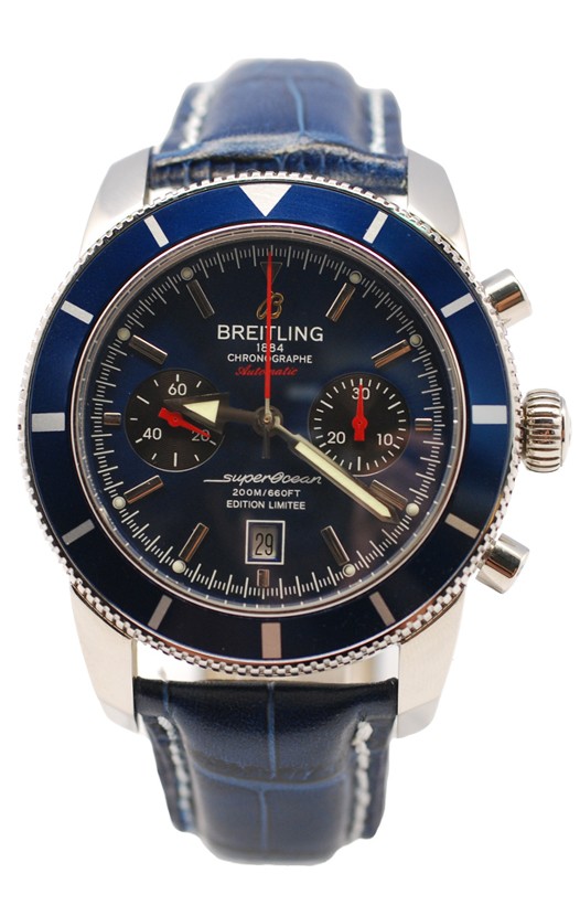 Breitling SuperOcean Heritate Montre Réplique Suisse avec Bracelet en Cuir