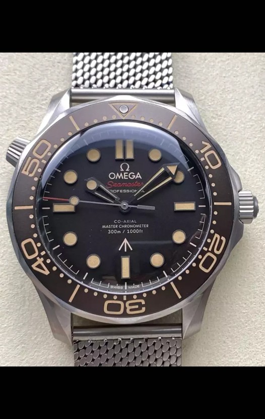 Omega Super Clone Seamaster 300M No Time To Die Edition Boîtier Titane Réplique Montre