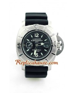 Panerai Luminor 1950 Submersible 2500M Montre Suisse