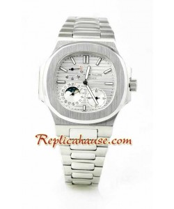 Patek Philippe Nautilus Moon 3712 Montre Replique