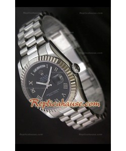 Rolex DayDate Swiss Replica Montre avec Cadran Noir Heures en Chiffres Romains