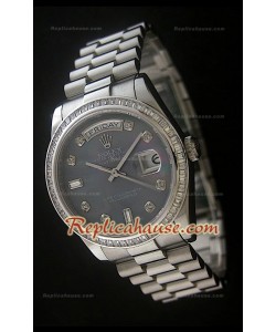 Rolex DayDate Swiss Replica Montre avec Cadran Nacré - Index Horaires en Diamant