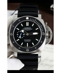 Montre suisse Panerai Luminor Super Clone Submersible PAM1389 en titane 
