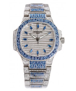 Patek Philippe Nautilus 7118R 35MM 1:1 Montre sertie de diamants bleus dans un boîtier en acier 