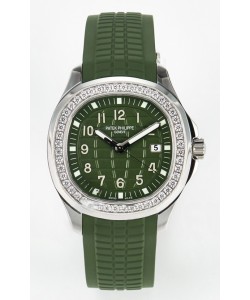 Réplique de montre Patek Philippe Aquanaut 5267 avec cadran vert et mouvement à quartz suisse 