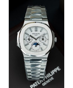 Patek Philippe Nautilus 5740 Calendrier perpétuel Cadran blanc en acier inoxydable Réplique suisse