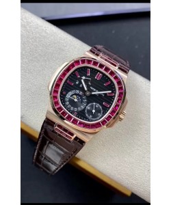 Patek Philippe Nautilus 5724R Réplique Suisse Qualité 1:1 Cadran noir