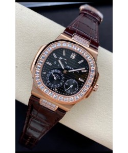 Patek Philippe Nautilus 5712R Cadran noir Réplique Suisse de qualité 1:1
