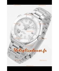 Omega Seamaster Planet Ocean Montre Suisse CERAMIQUE 39MM - Réplique 1:1