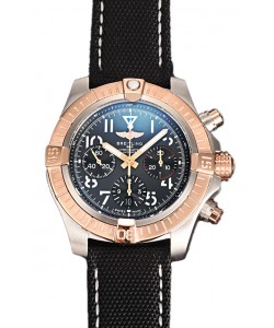 Breitling Avenger Chronograph 45 bicolore cadran noir Montre réplique 1:1 Suisse 
