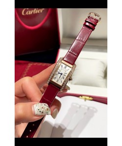 Cartier Tank Americaine Ladies Montre suisse à quartz 1:1 Réplique Boîtier or rose