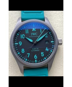 IWC Pilot's MARK XX Super Clone Mercedes-AMG Petronas Formula 1 Réplique Montre 