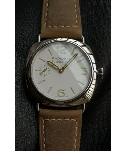 Montre suisse Panerai Super Clone Radiomir PAM1384 - Cadran blanc 45 mm 