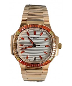 Patek Philippe Nautilus 7118R 35MM 1:1 Boîtier en or rose Cadran blanc Montre réplique 1:1