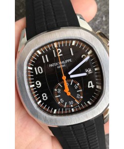 Patek Philippe Aquanaut 5968 Chronographe boîtier acier aiguilles orange mouvement automatique suisse