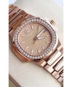 Patek Philippe Nautilus 7010/1GR-012 32MM Réplique Miroir 1:1 - Lunette sertie de diamants véritables 