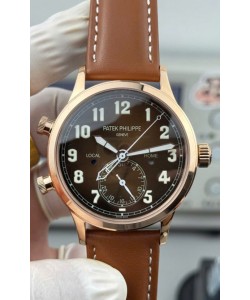 Patek Philippe Complications 5524G Calatrava Travel Time Réplique de montre avec cadran bleu
