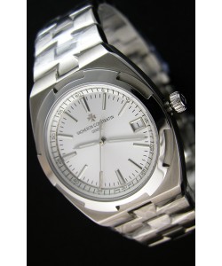 Montre Vacheron Constantin Overseas Cadran Blanc acier Répliquée à l’identique 1:1 
