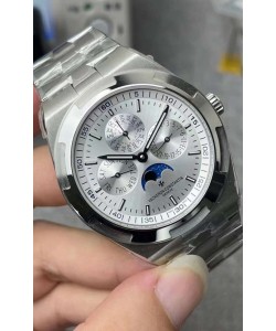 Vacheron Constantin Overseas Quantième Perpétuel Cadran Acier Ultrafin avec Bracelet Acier